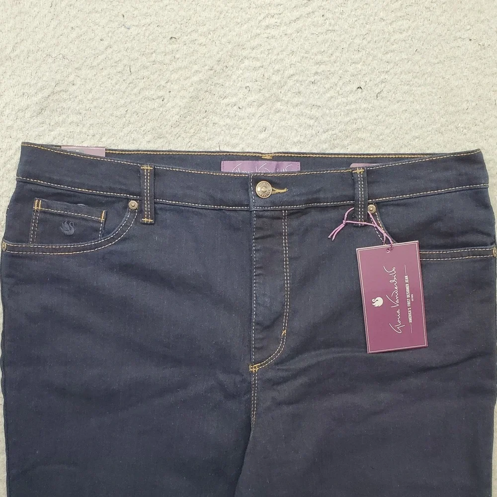 Gloria Vanderbilt Amanda Tapered Leg Jeans Womens 16P Blue Denim Classic Rise